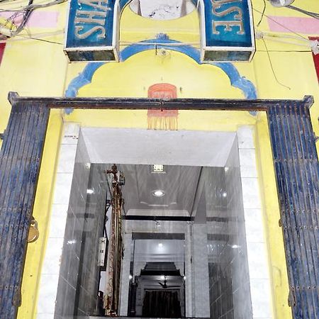 Grg Shanti Guest House Varanasi Near Manikarnika Ghat Luaran gambar