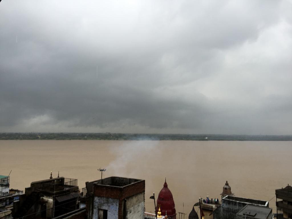 Grg Shanti Guest House Varanasi Near Manikarnika Ghat Luaran gambar